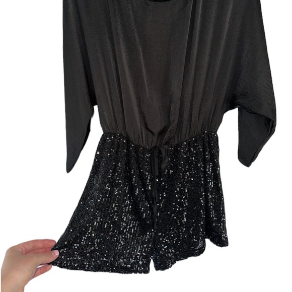 Holiday Sequined Romper - Picture 6 of 6